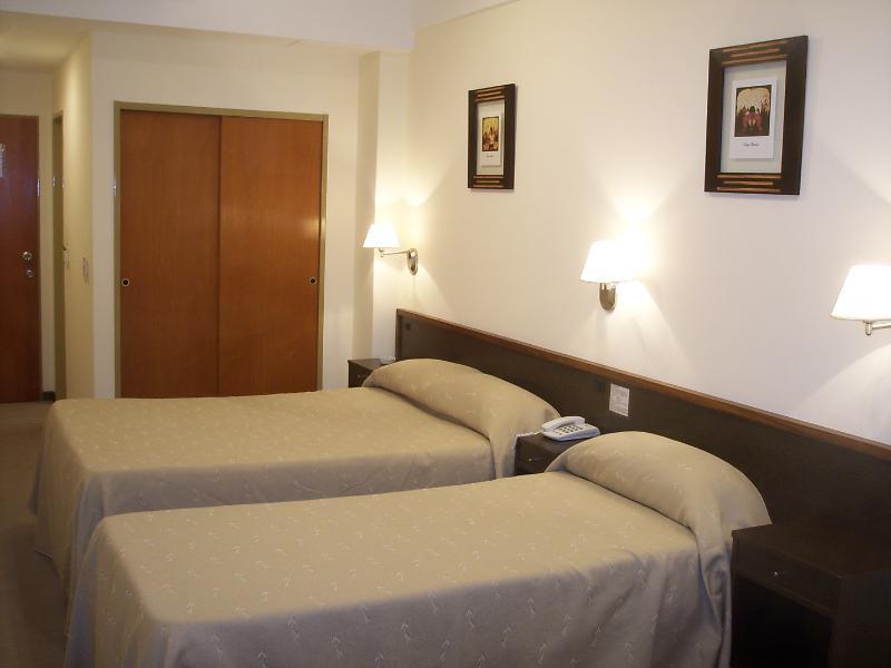 Hotel Carrara Buenos Aires Exteriör bild